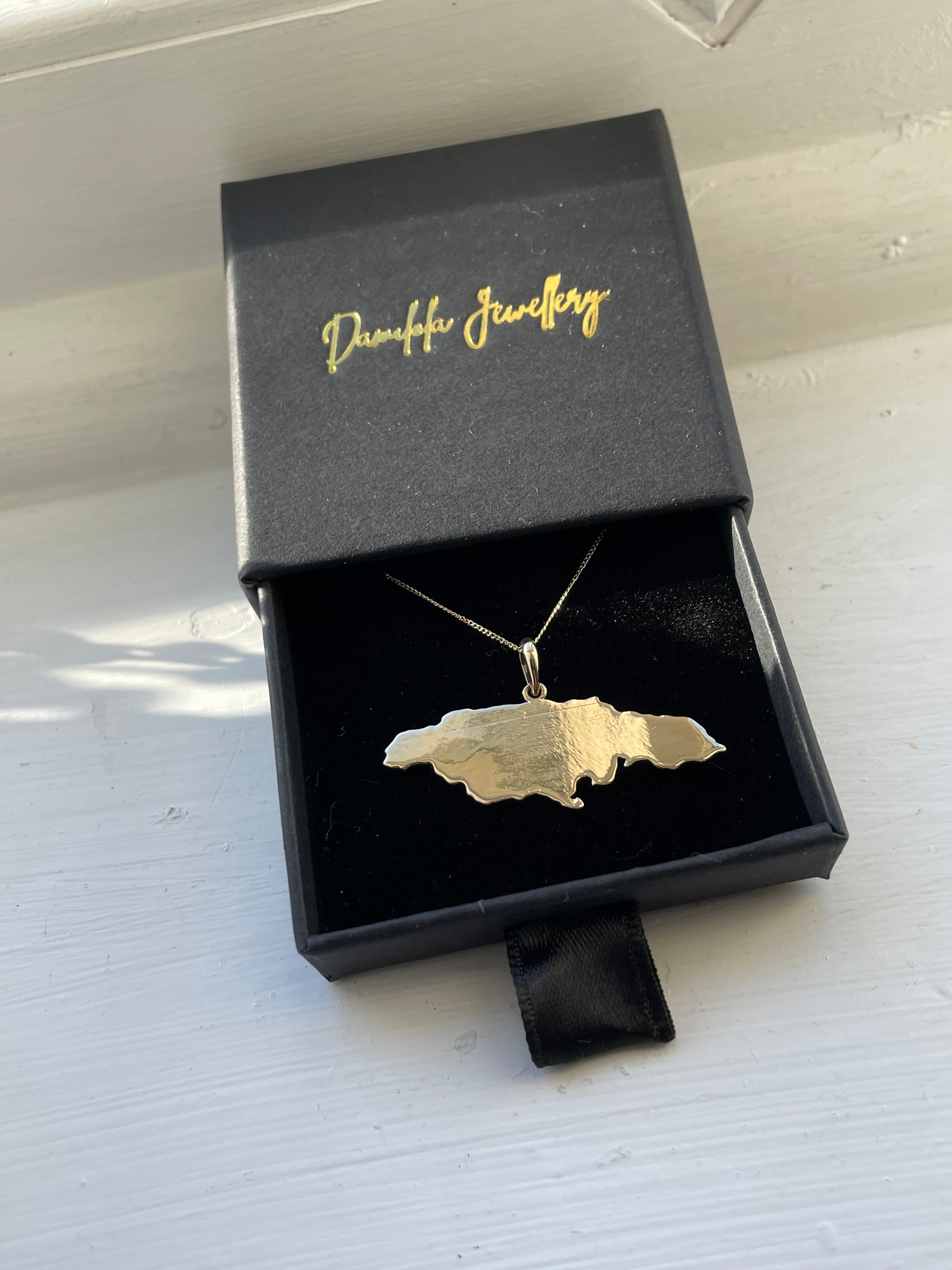 9ct Gold Jamaica Pendant Necklace