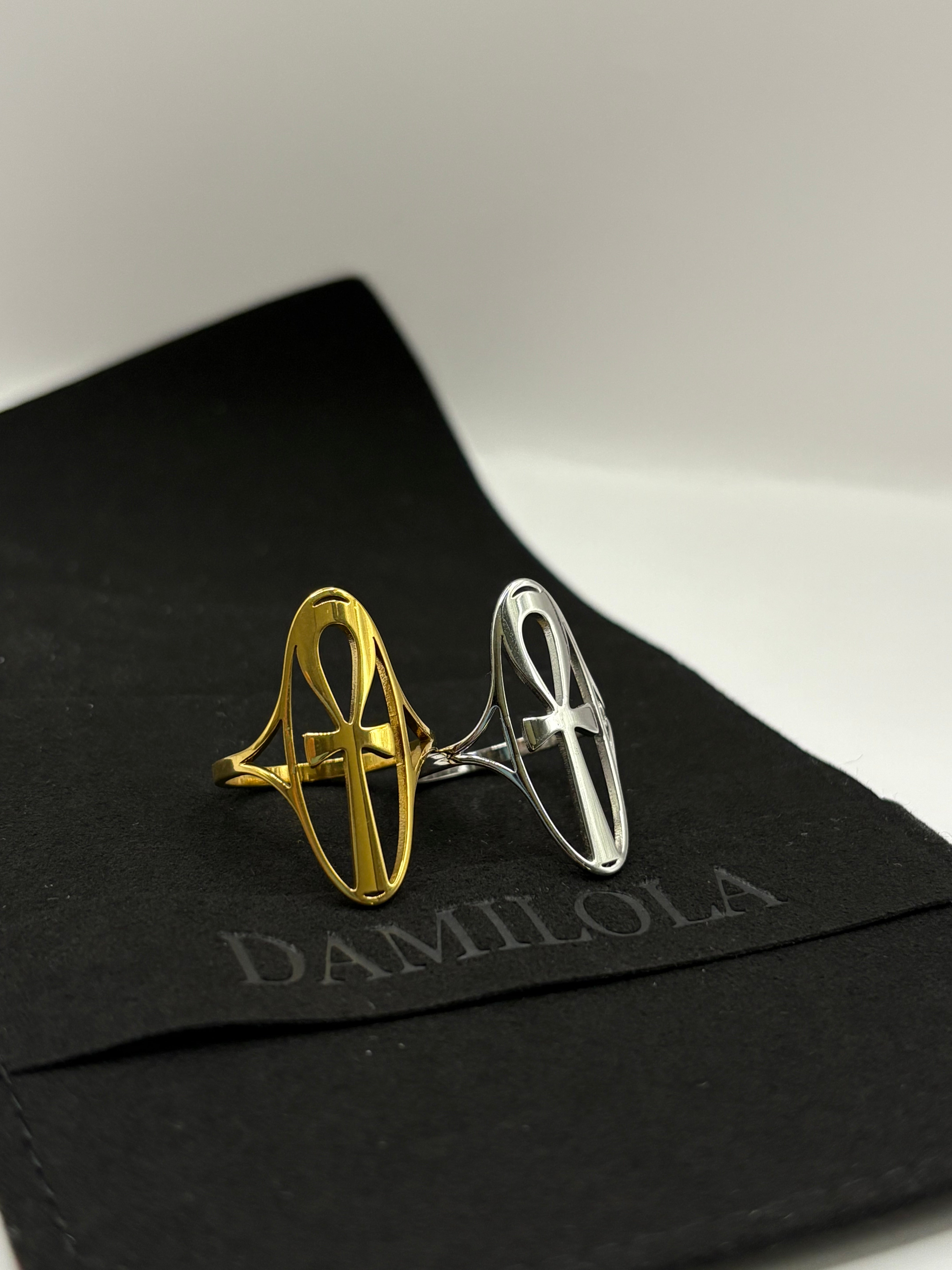 Ankh Ring - Large Oval - Silver/Gold