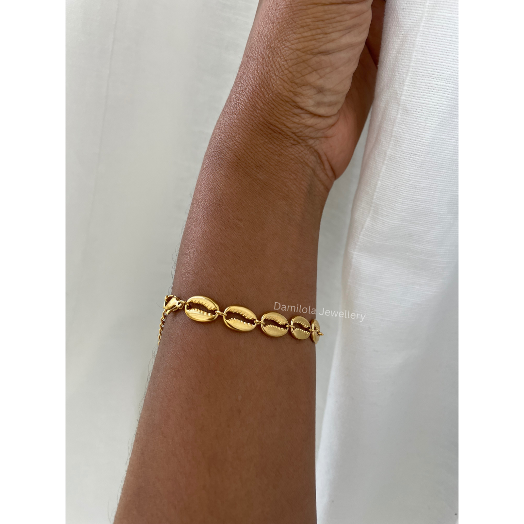 Cowrie Shell Bracelet - Gold Steel