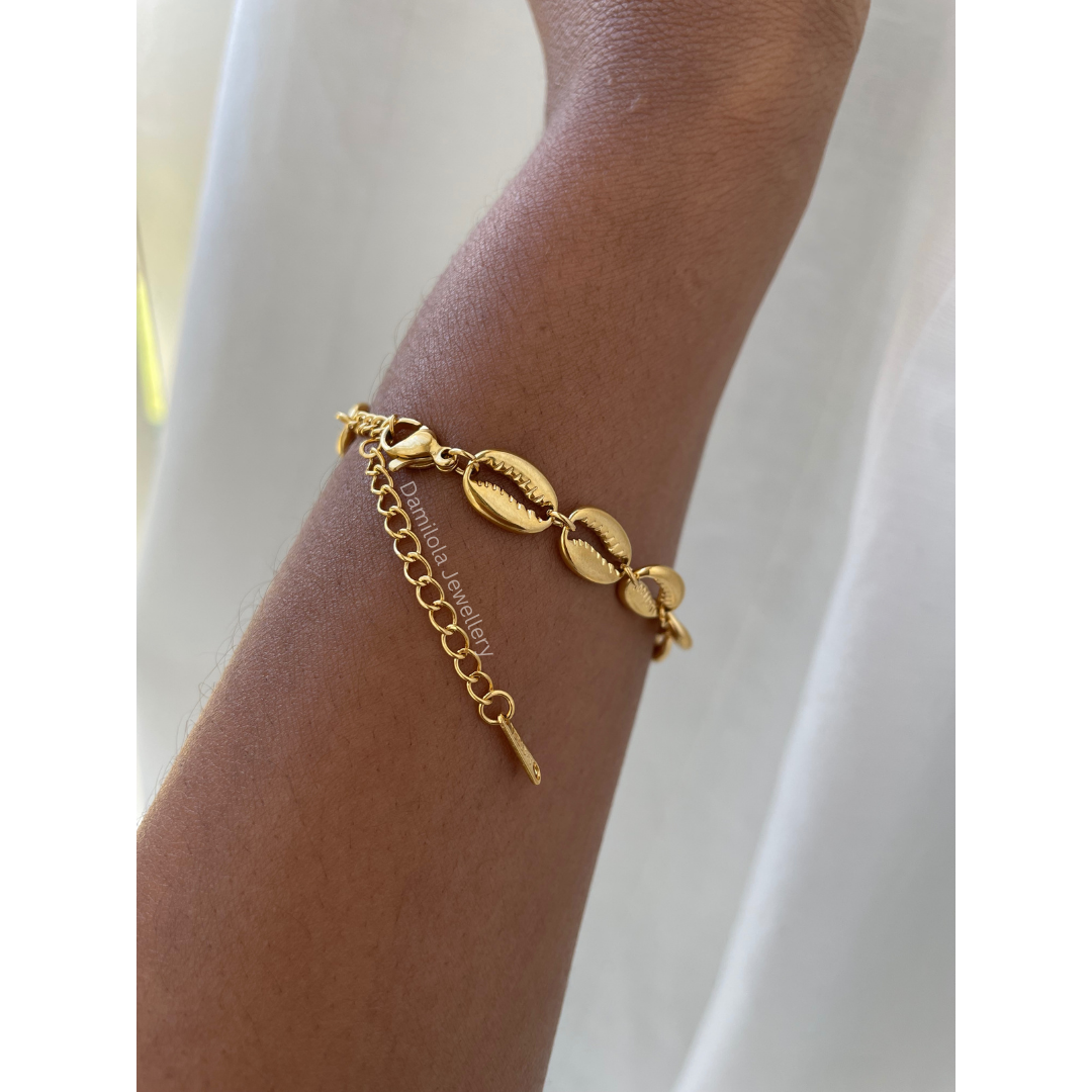 Cowrie Shell Bracelet - Gold Steel