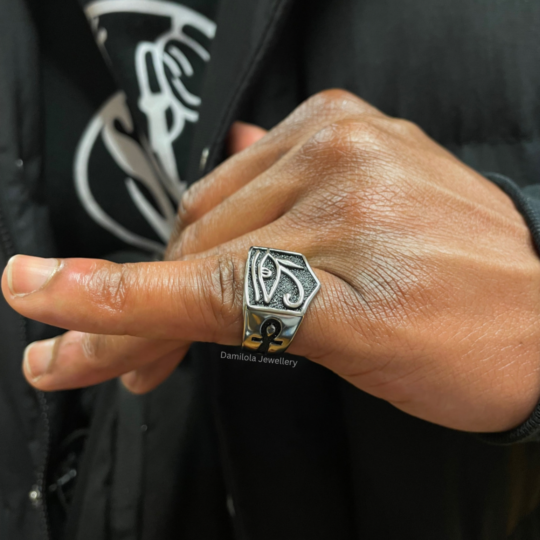 Eye Of Ra Ankh Ring - Silver