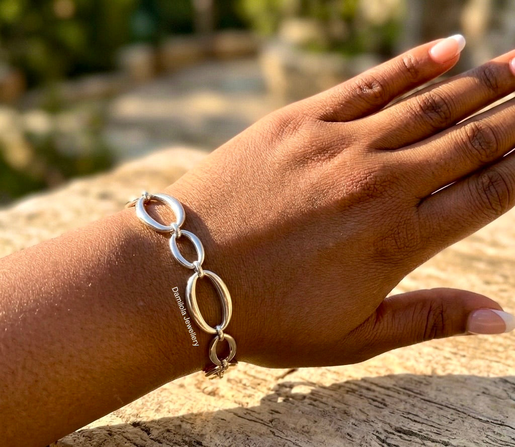 ‘Halo’ Gold/Silver Oval Bracelet