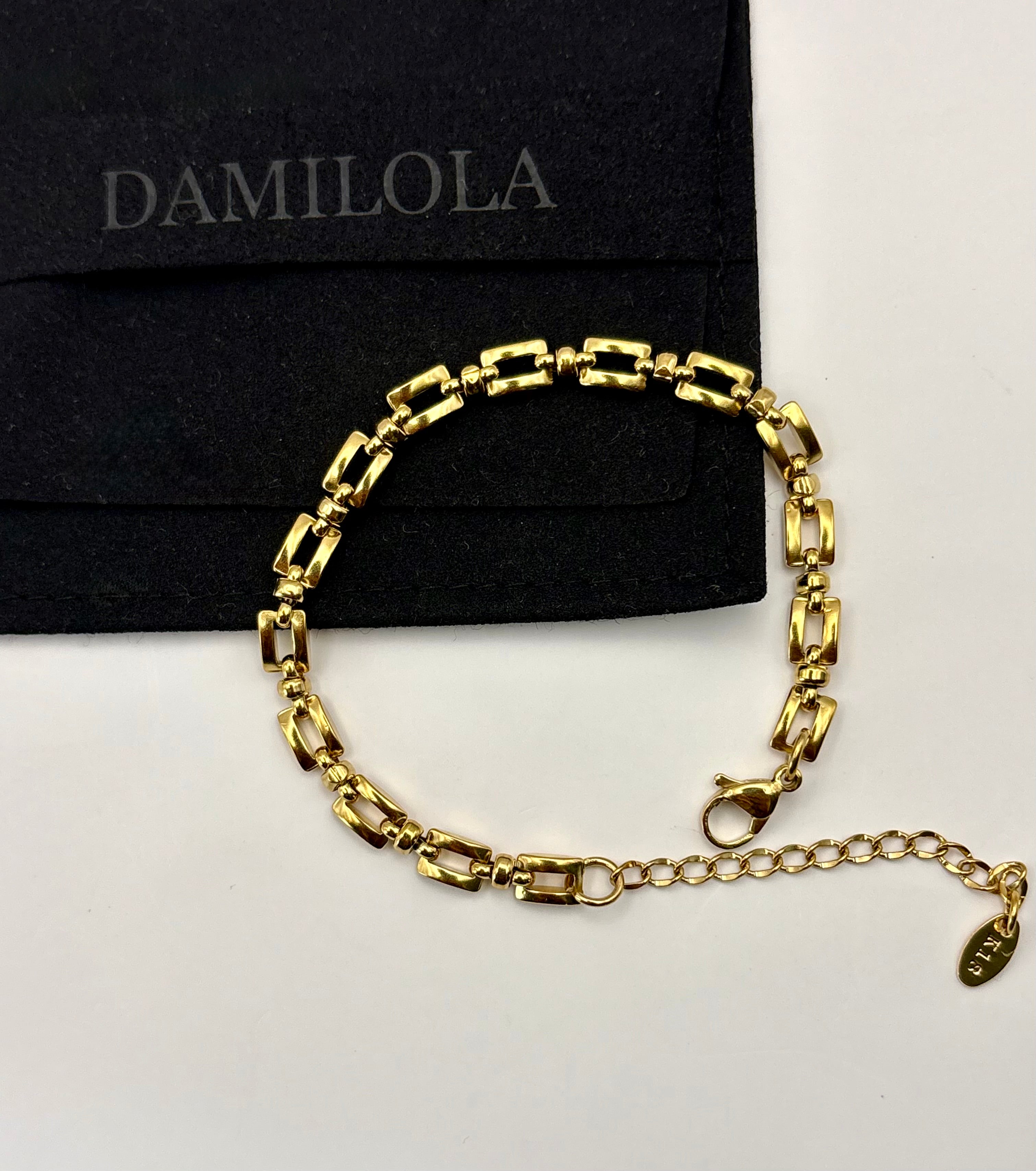 ‘Nia’ Gold Bracelet
