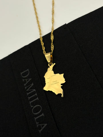 Colombia Map Engraved Necklace - Gold