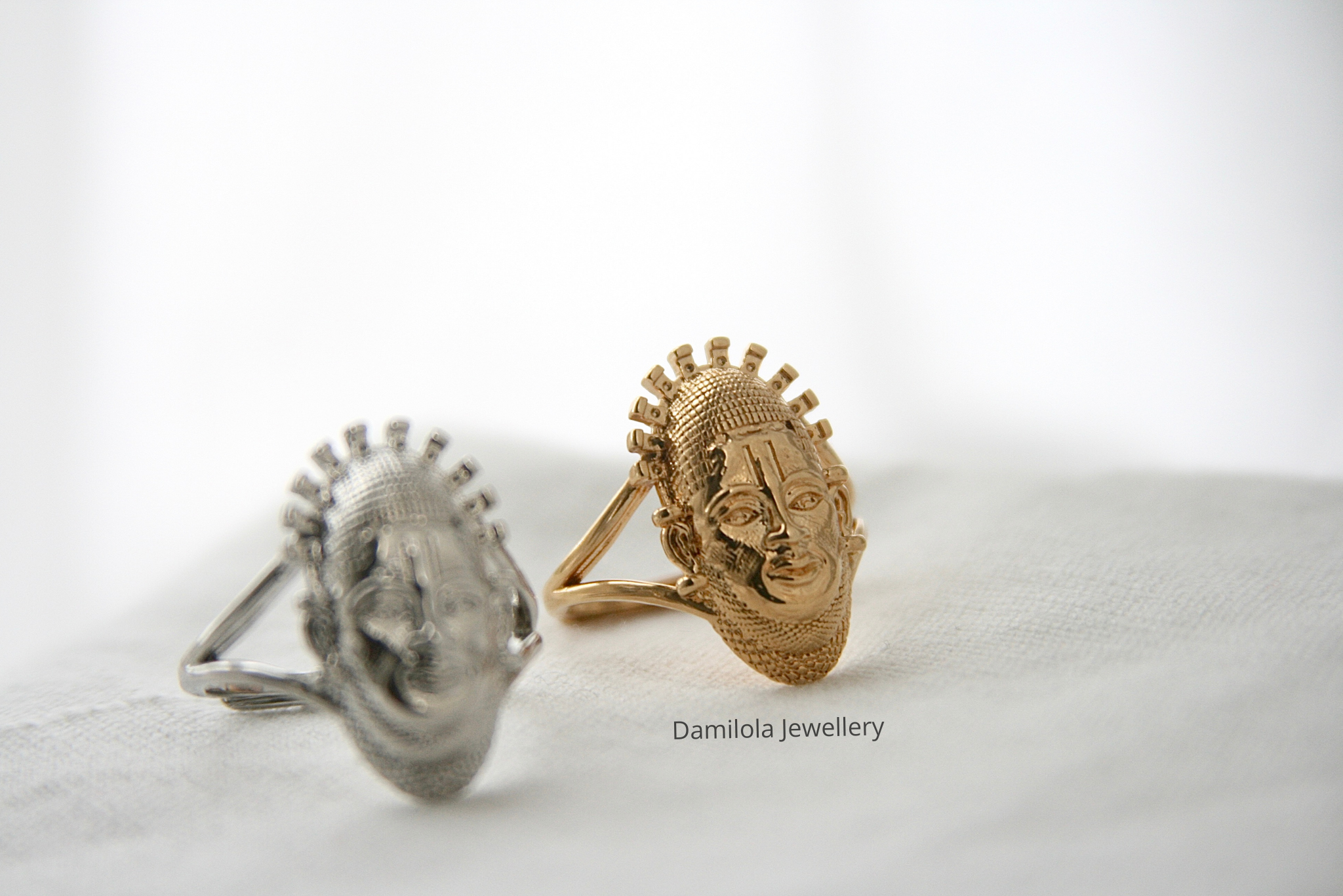 The Benin Mask Ring - Silver/Gold