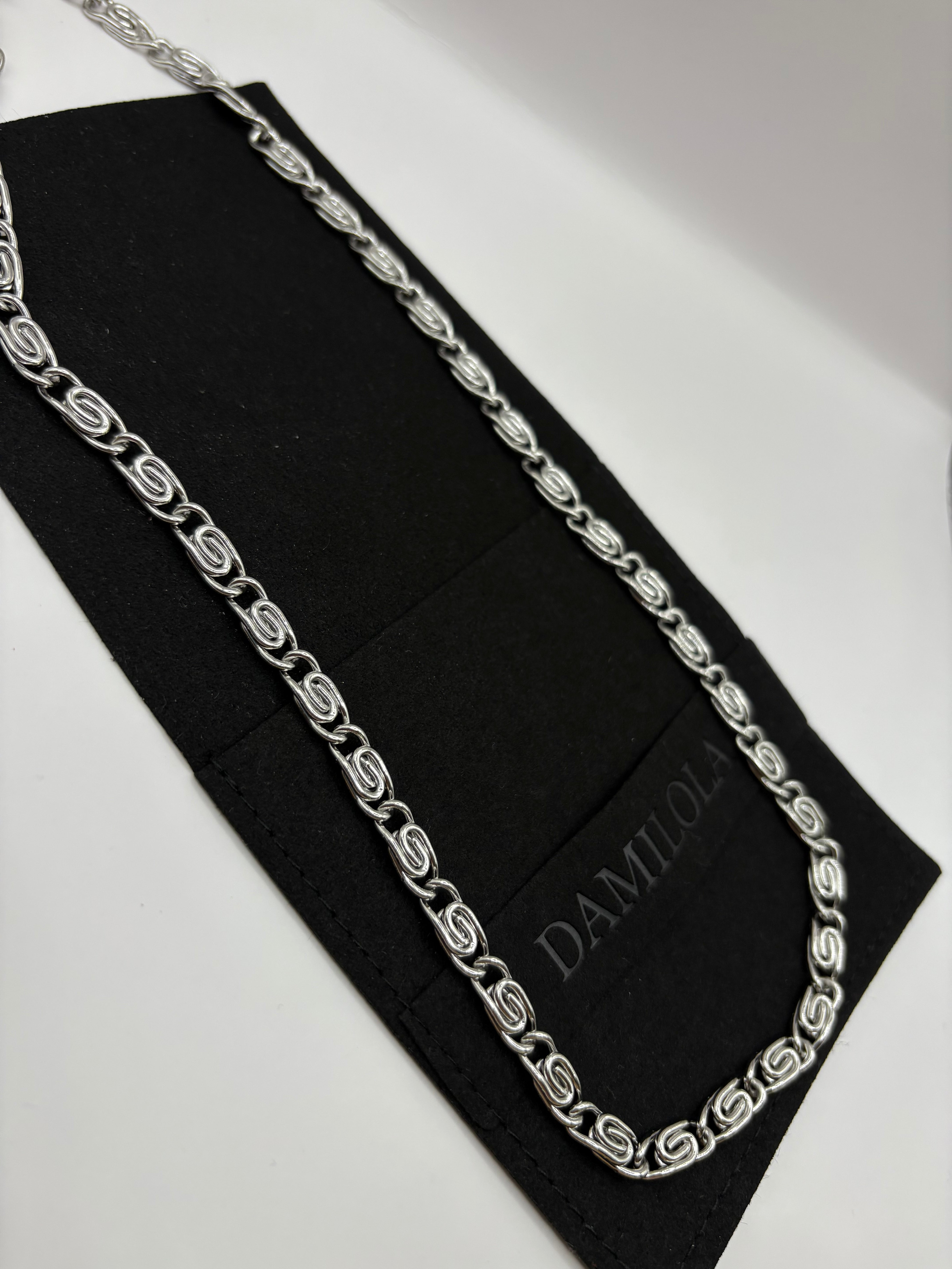 New ‘Interlocked’ Neck Chain - Silver/Gold