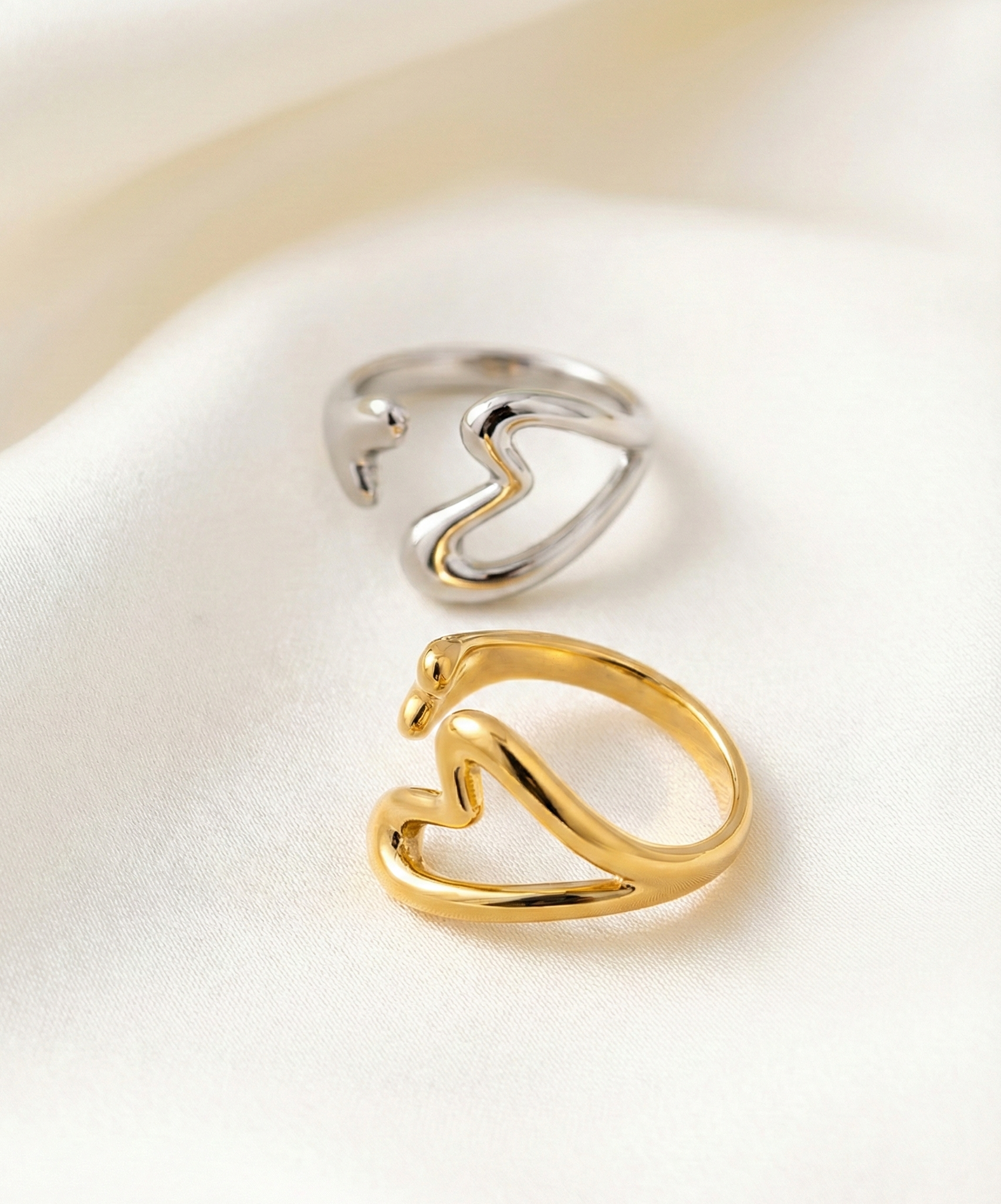 Heart to Heart Ring - Gold/Silver