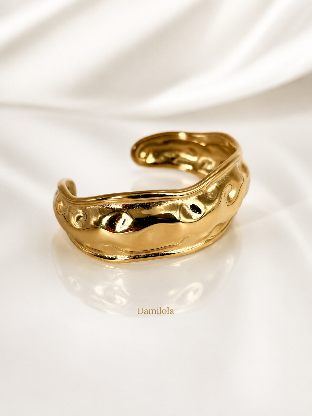 Chunky Textured Sahara Cuff Bracelet – Gold & Silver
