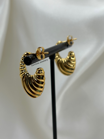 Gold ‘Ruby’ Ripple Hoops
