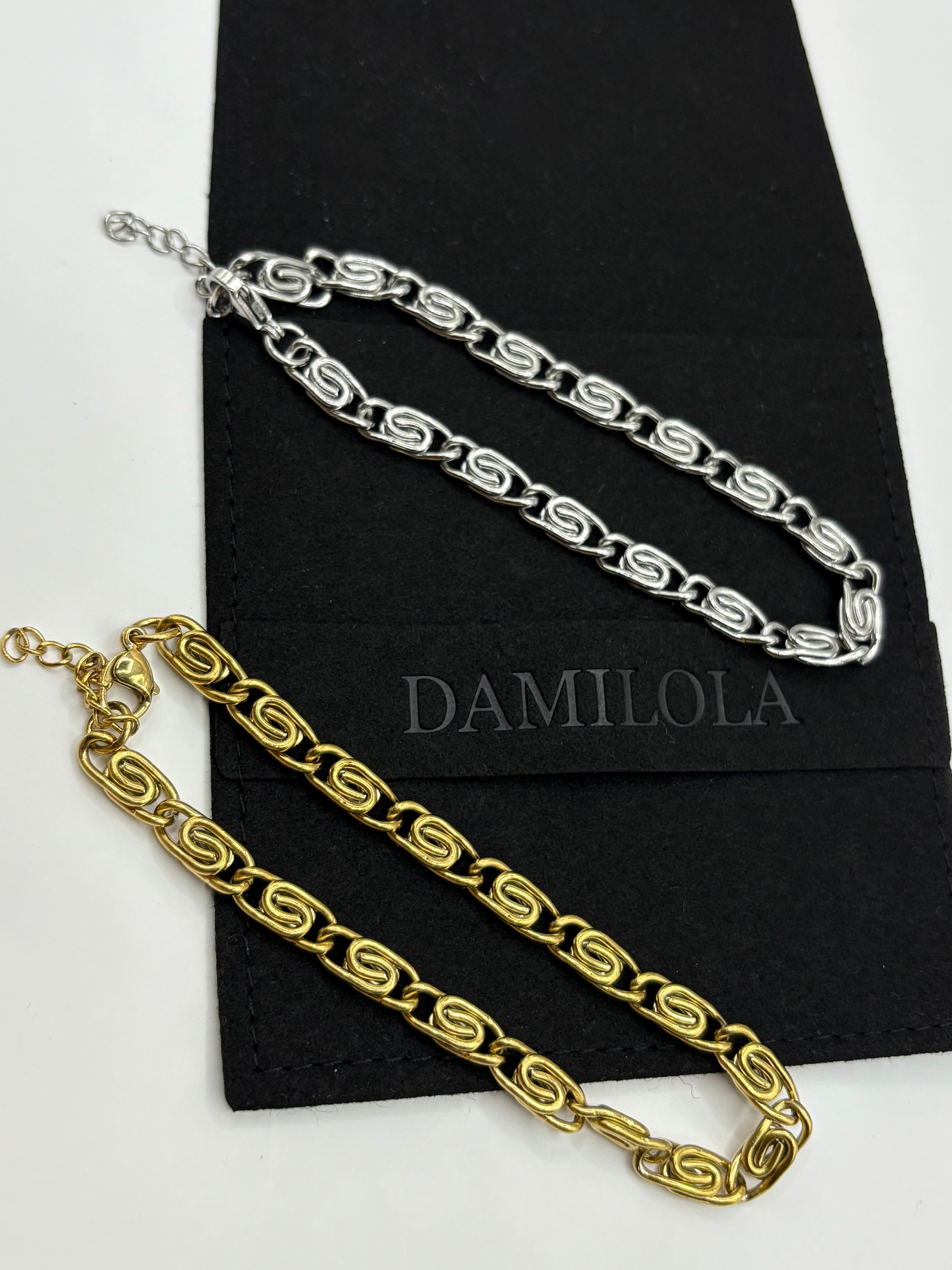 New ‘Interlocked’ Bracelet Chain - Silver/Gold