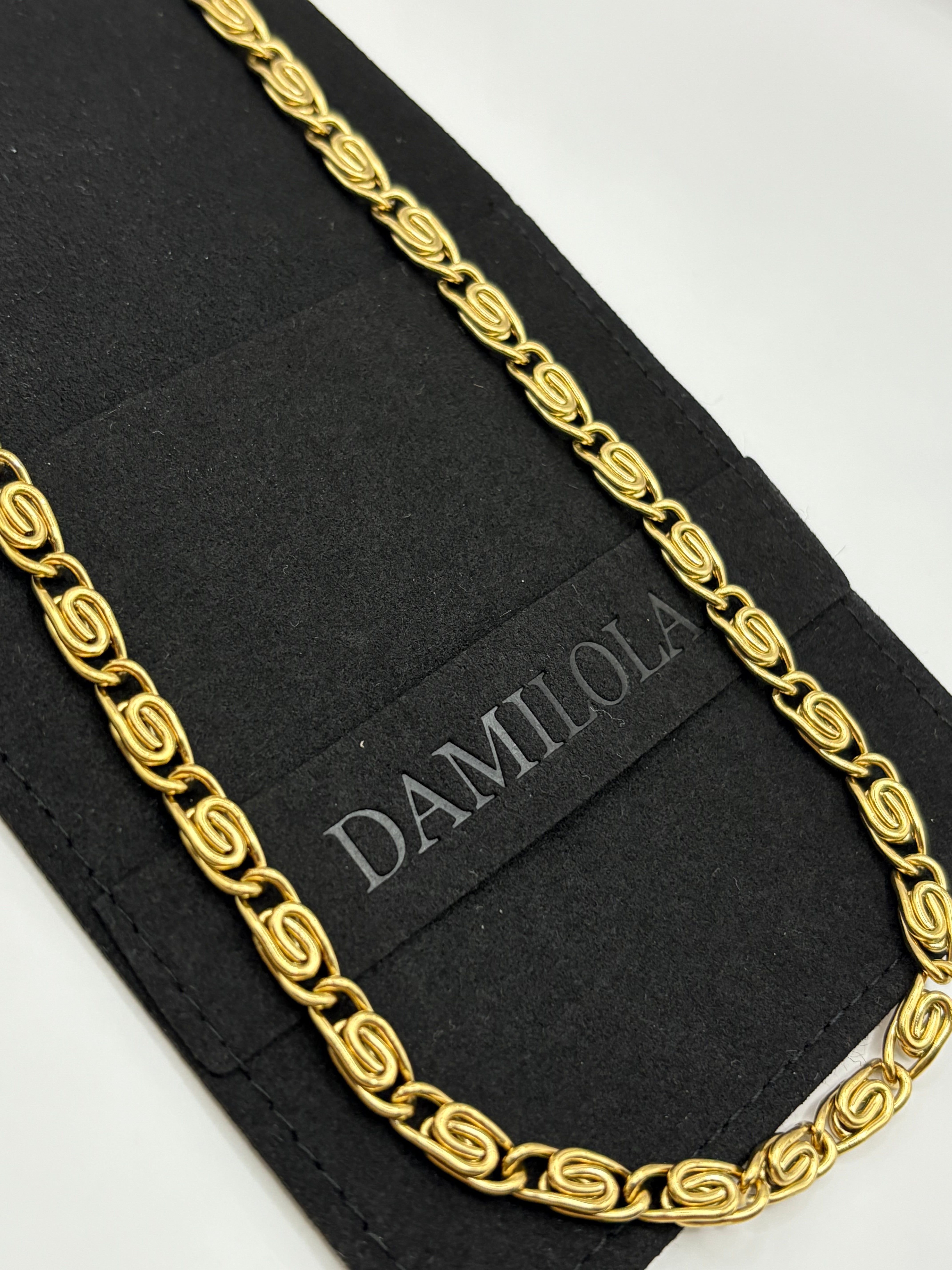 New ‘Interlocked’ Neck Chain - Silver/Gold