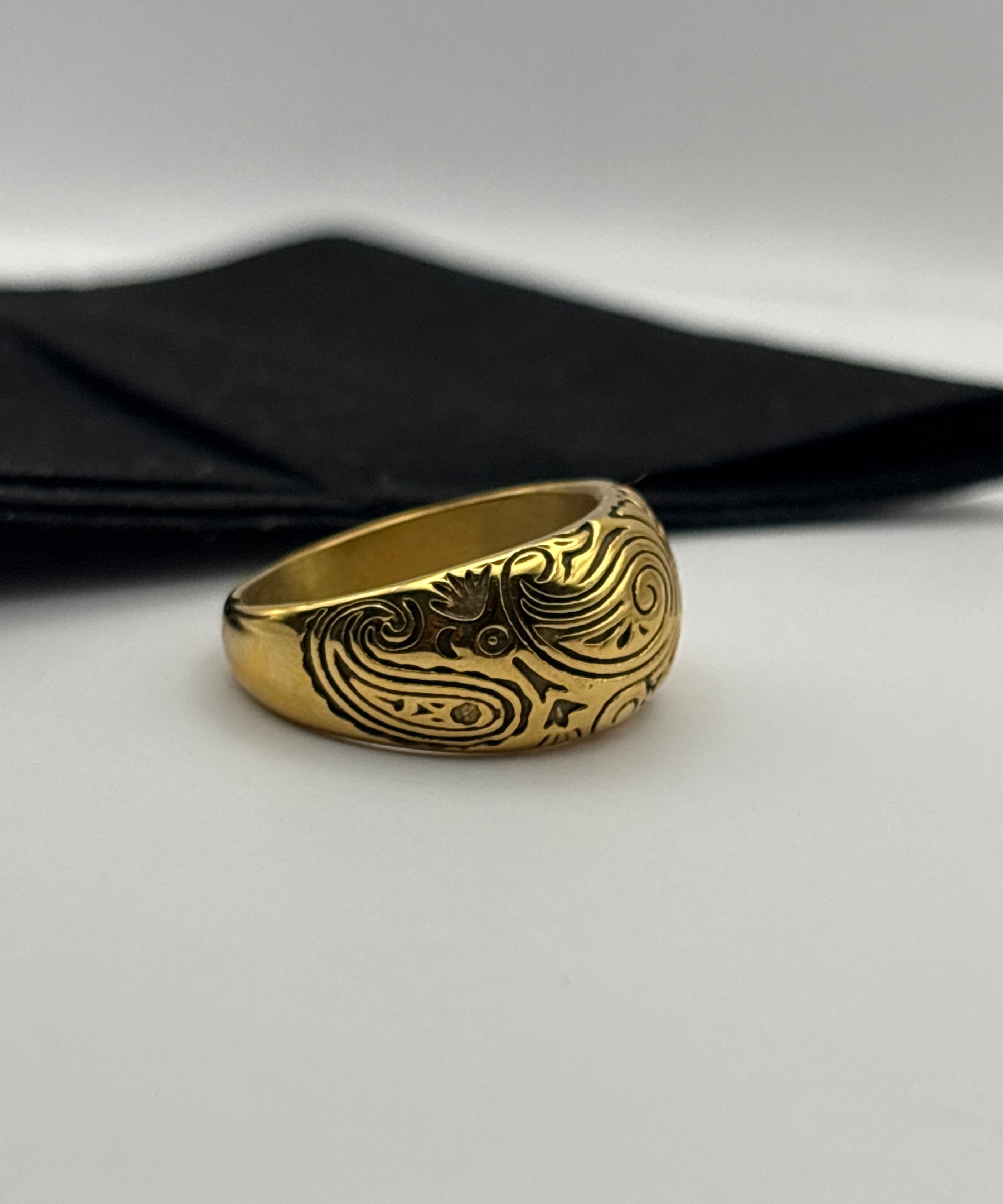 The Code ‘Noir’ Ring - Gold/Silver