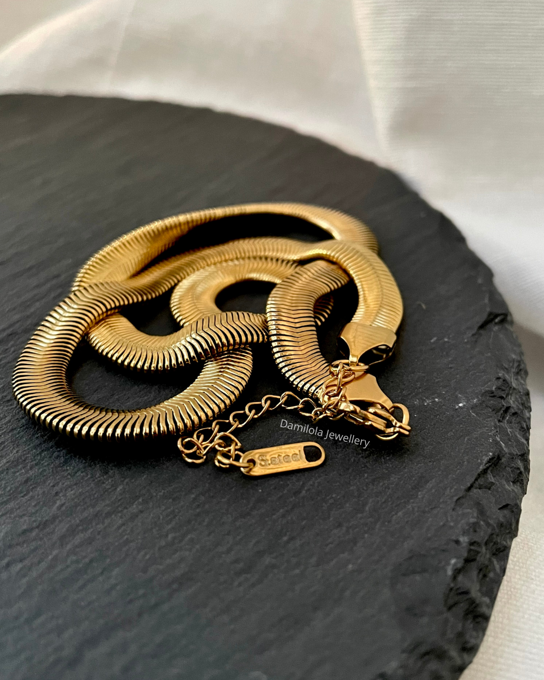 ‘Deluxe’ Snake Chain