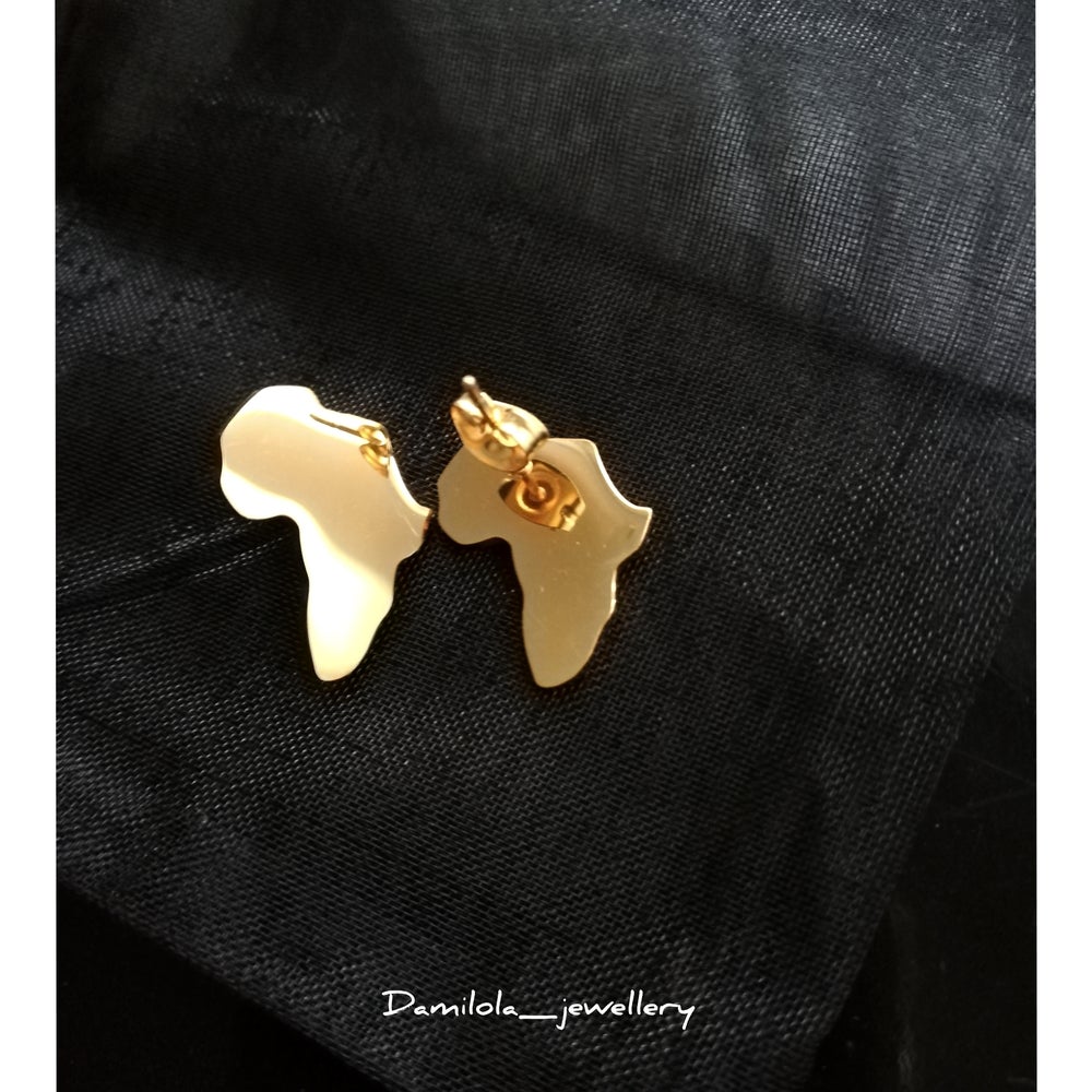 africa earrings studs