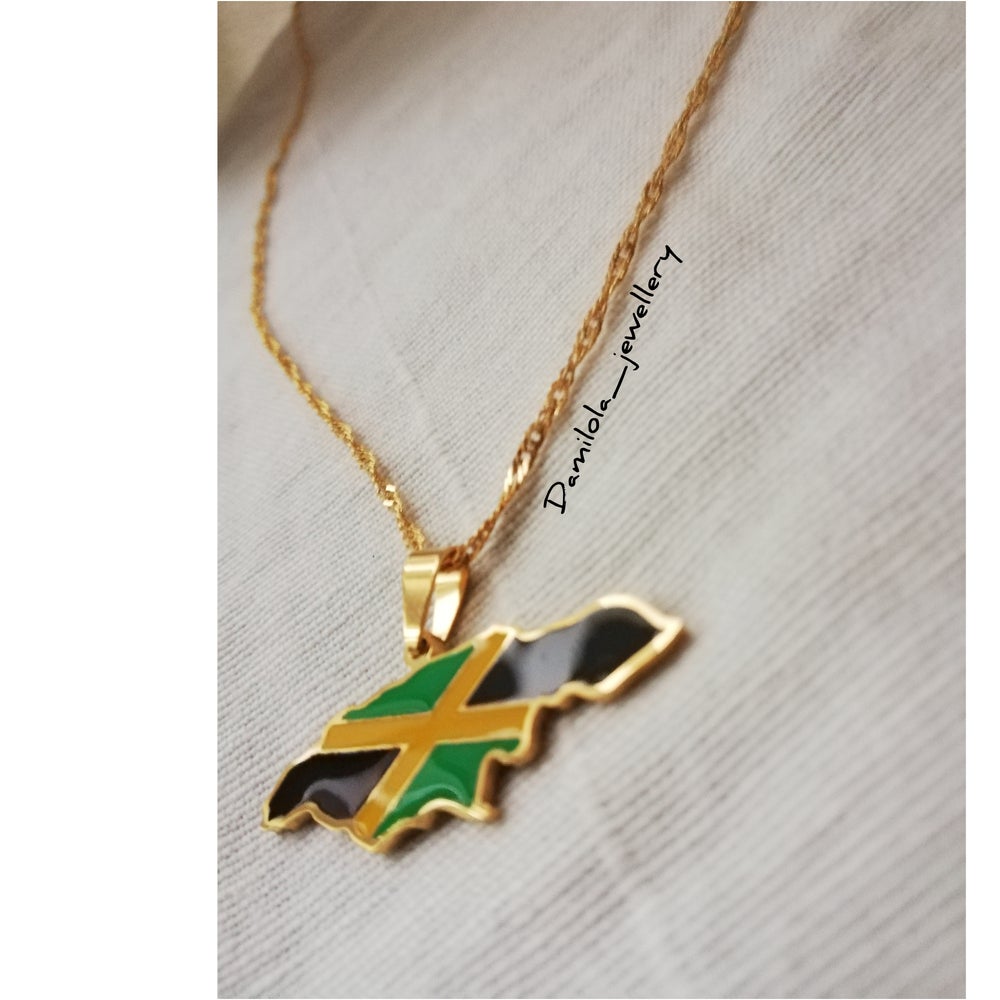 jamaica flag map necklace gold