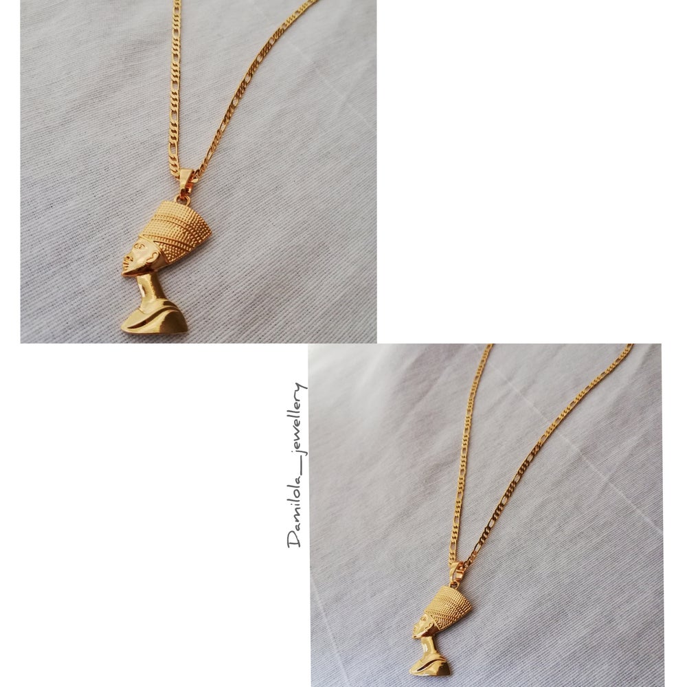 nefertiti necklace pendant