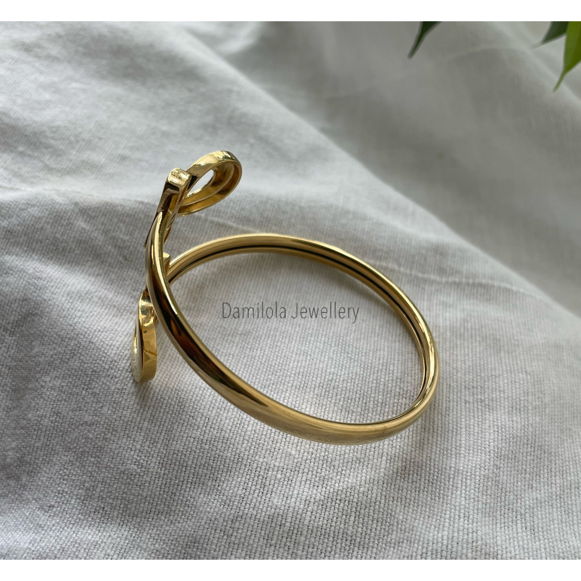 Ankh Bangle - Gold/Silver