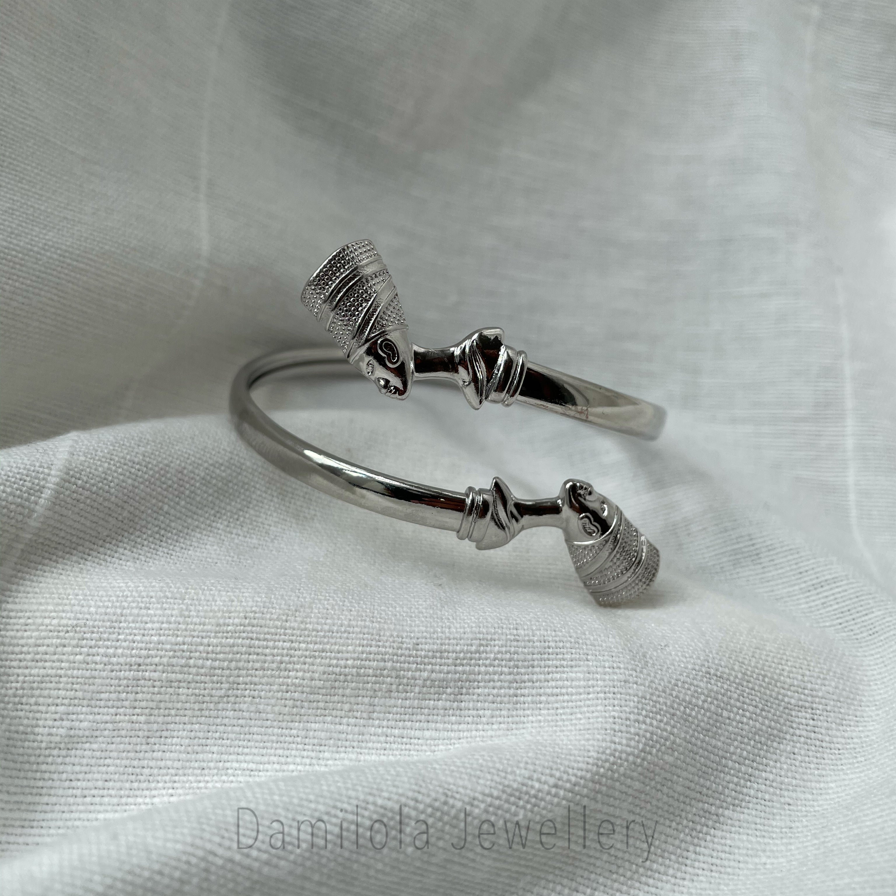 Queen Nefertiti Bangle - Gold/Silver/Black
