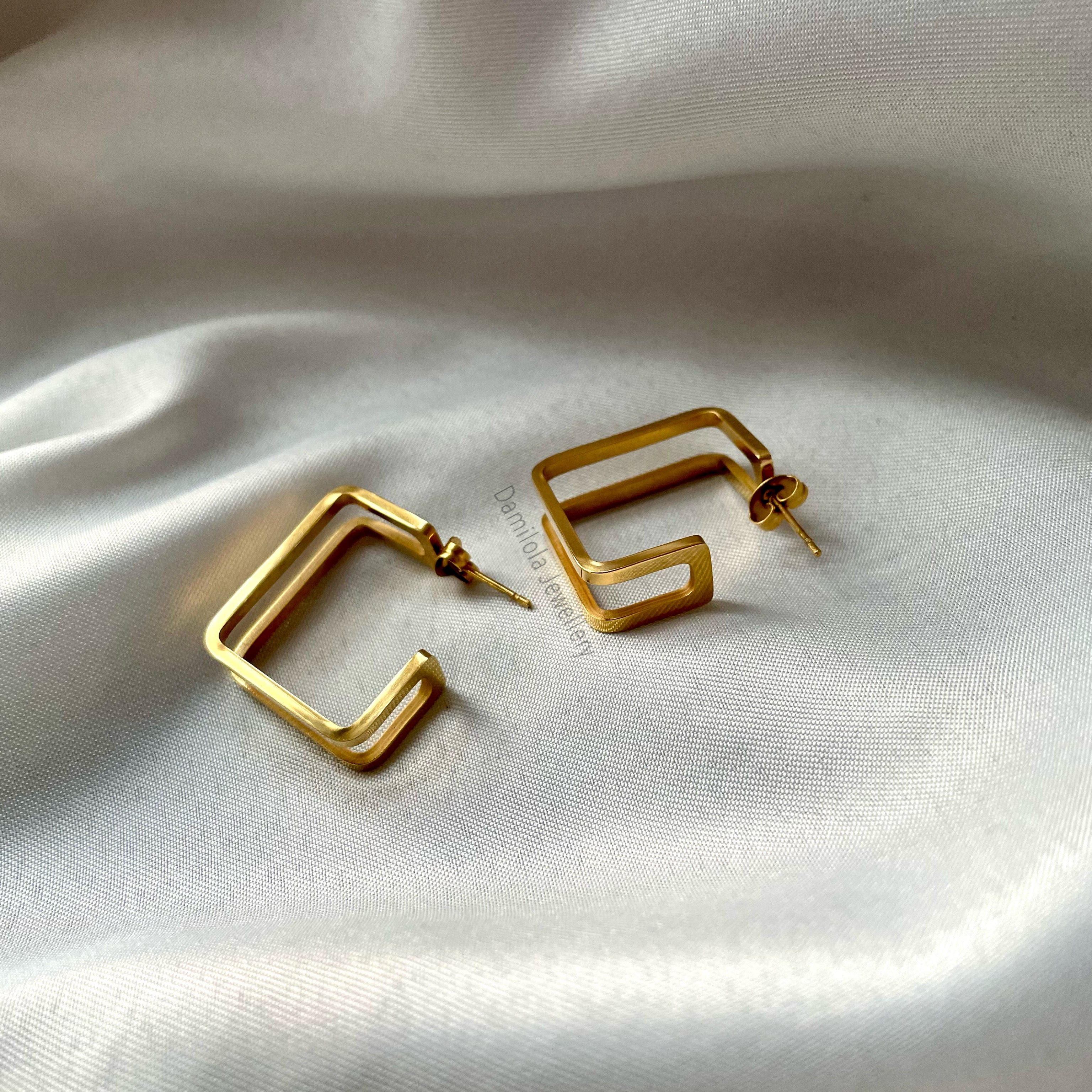 ‘Idia’ Square Gold Geometric Hoops
