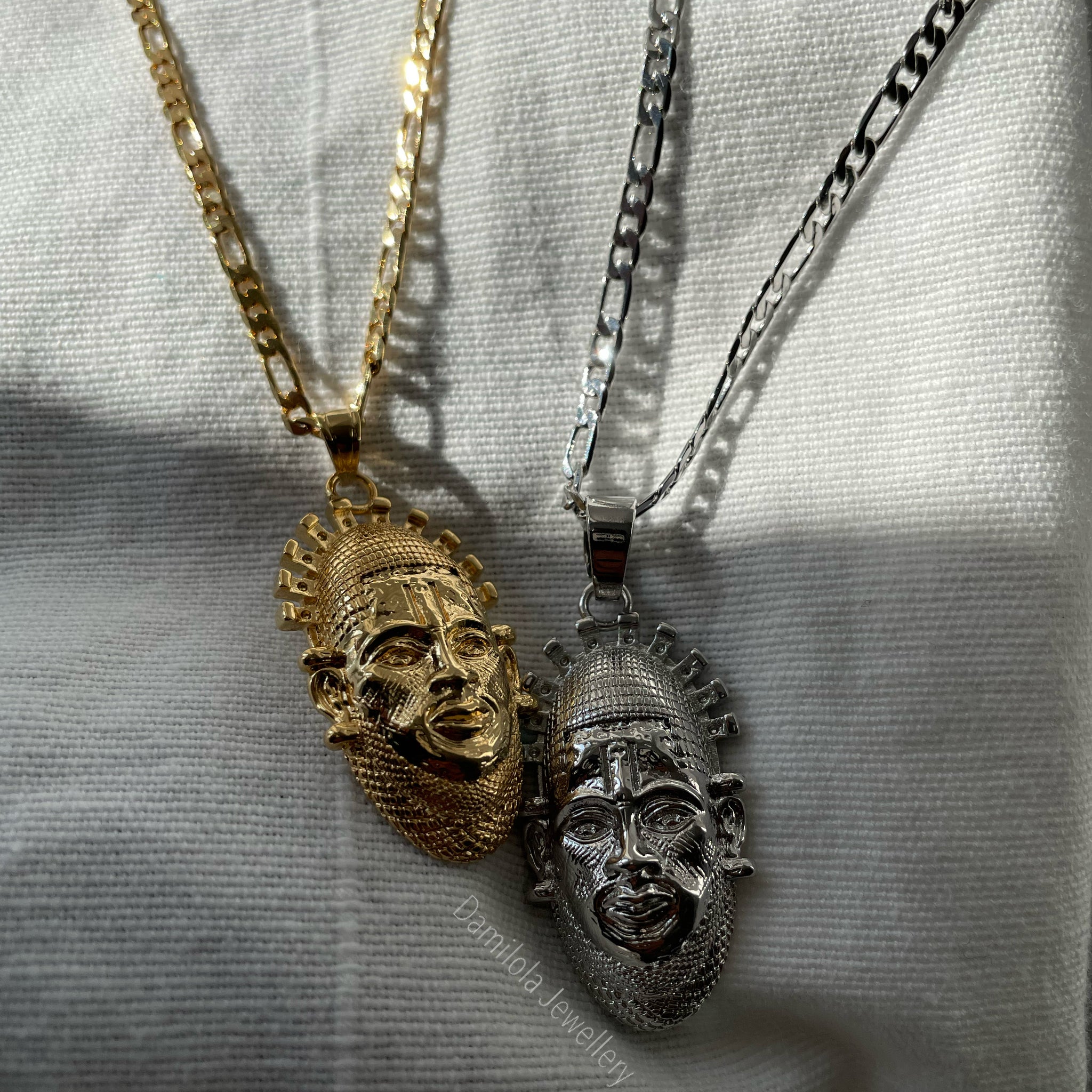 The Benin Mask - Gold/Silver/Black