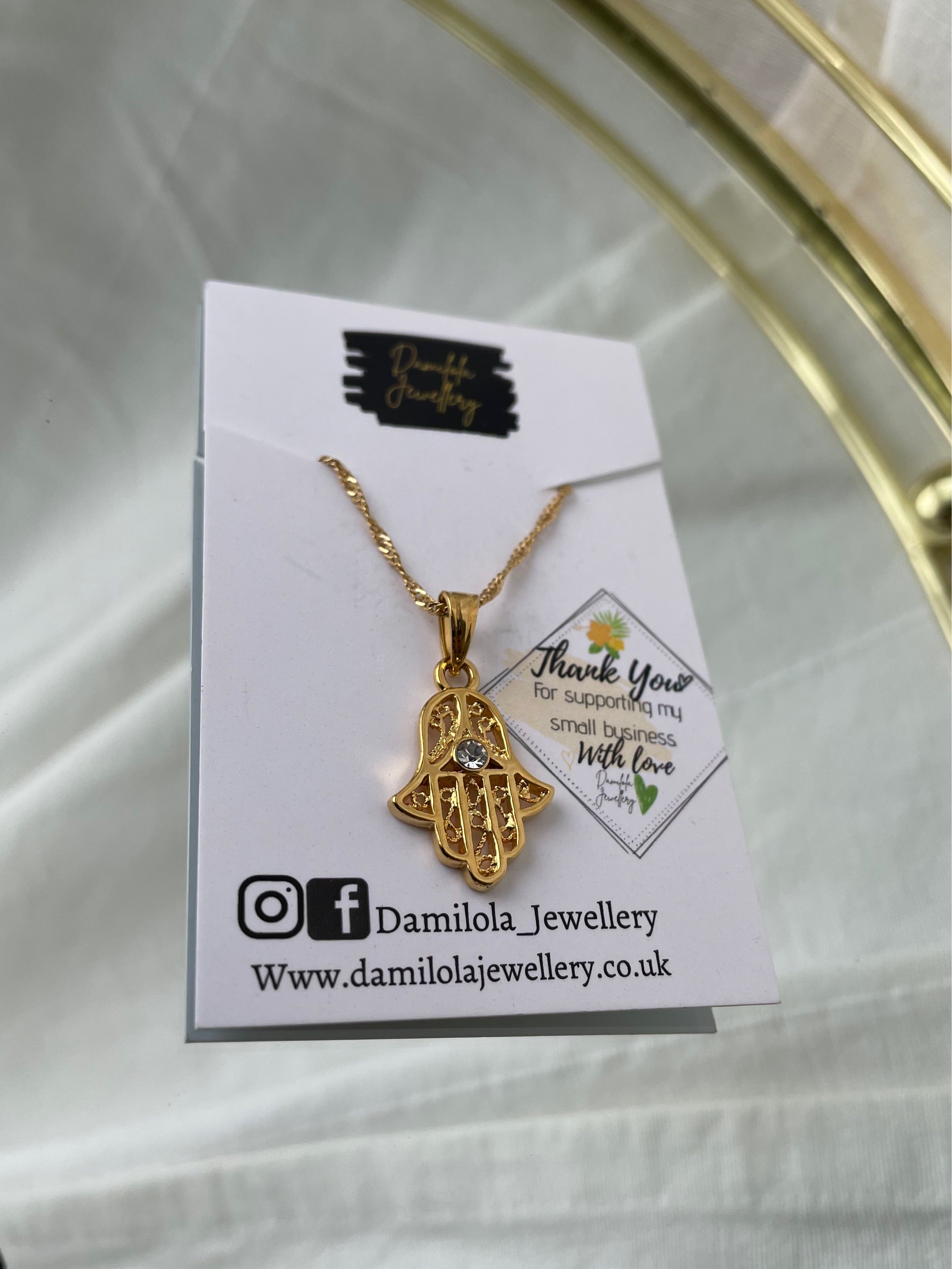 hamsa hand pendant necklace protect from bad energy