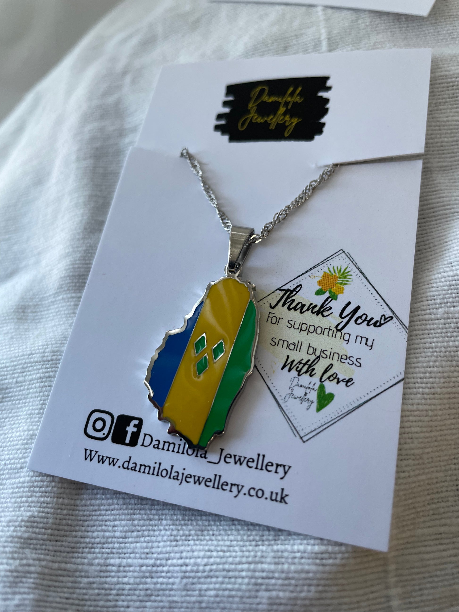 st Vincent flag necklace silver 